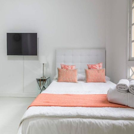 Lovely Studio At The City Heart! Malaga Bagian luar foto