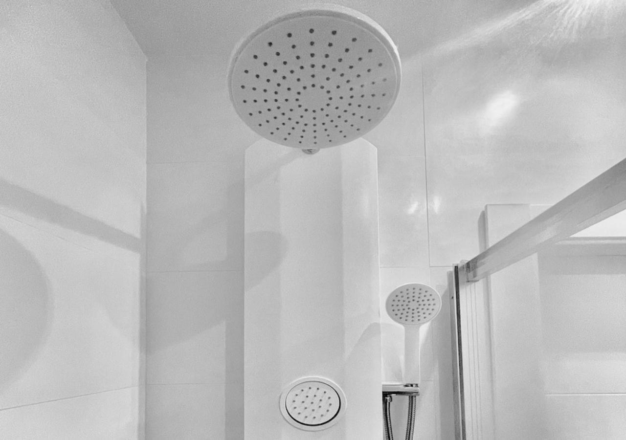 Lovely Studio At The City Heart! Malaga Bagian luar foto